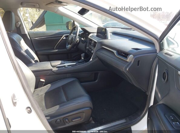 2T2AZMDA6NC362069 2022 LEXUS RX 350 White Вид салону спереду