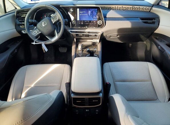 2T2BAMBA1RC033588 2024 LEXUS RX Silver Widok deski rozdzielczej