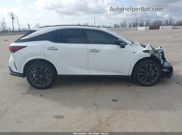 2T2BAMCA3SC123510 2025 LEXUS RX 350 White Widok wnętrza z tyłu