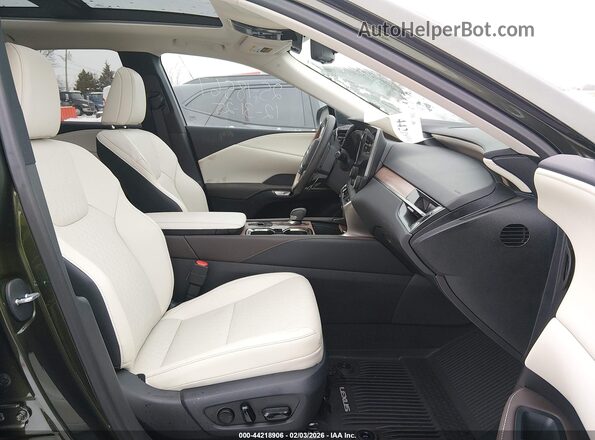 2T2BAMCAXTC129208 2026 LEXUS RX 350 Зеленый Вид салона спереди