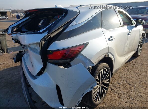 2T2BBMCA5PC022473 2023 LEXUS RX 350H Белый Задняя правая четверть