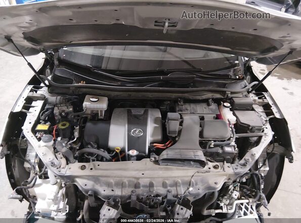 2T2BGMCA5JC020960 2018 LEXUS RX 450H Серебряный Вид сзади
