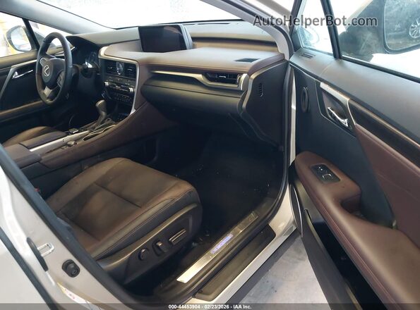 2T2BGMCA6JC028100 2018 LEXUS RX 450H Кремовый Вид салона спереди