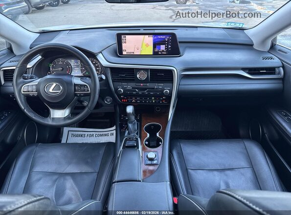 2T2BZMCA5HC070875 2017 LEXUS RX 350 Белый Вид спереди