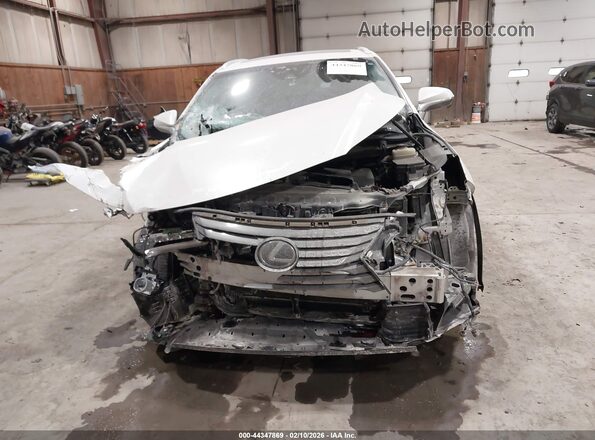 2T2BZMCAXHC115115 2017 LEXUS RX 350 Белый Вид задней части салона