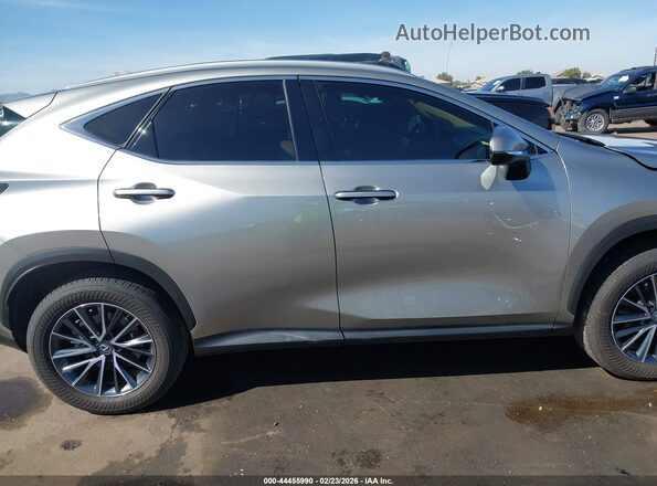 2T2GDCAZ1SC020621 2025 LEXUS NX 250 Gray Widok wnętrza 360 stopni