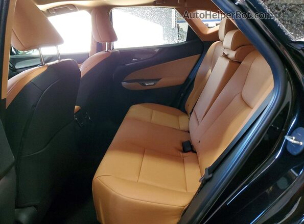 2T2GGCEZ0TC106442 2026 LEXUS NX Черный Вид задней части салона
