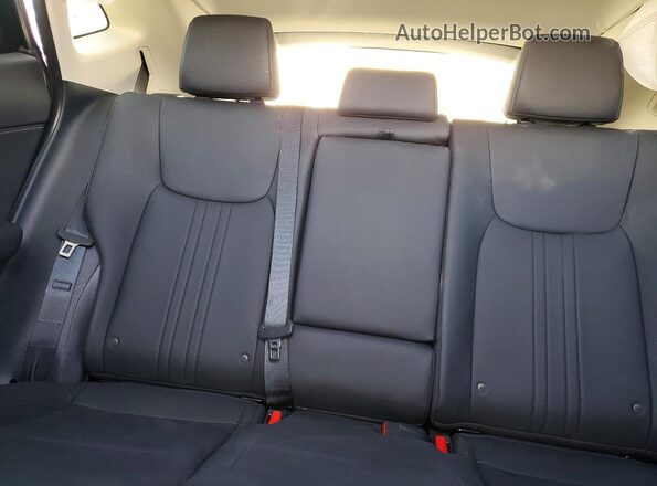 2T2GGCEZ1TC096391 2026 LEXUS NX Серебряный Вид задних сидений