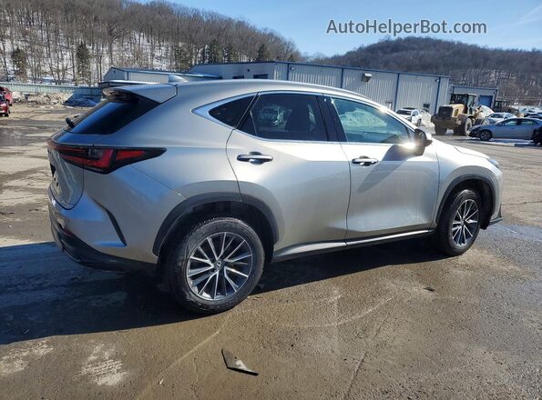 2T2GGCEZ2PC018692 2023 LEXUS NX Серебряный Задняя правая четверть