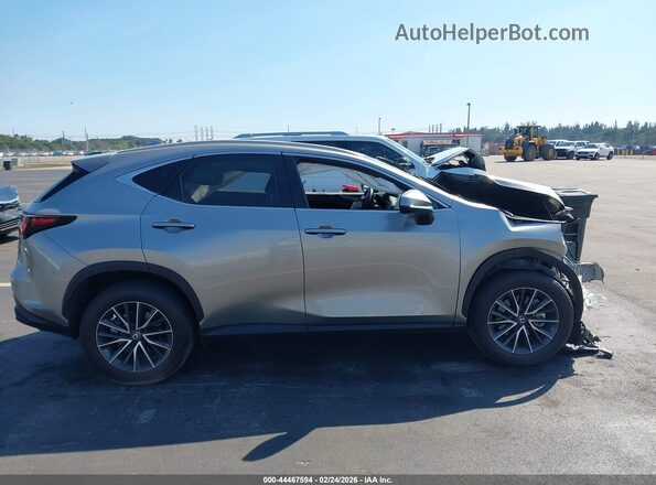 2T2GGCEZ7RC053375 2024 LEXUS NX 350 Gray Widok wnętrza z tyłu