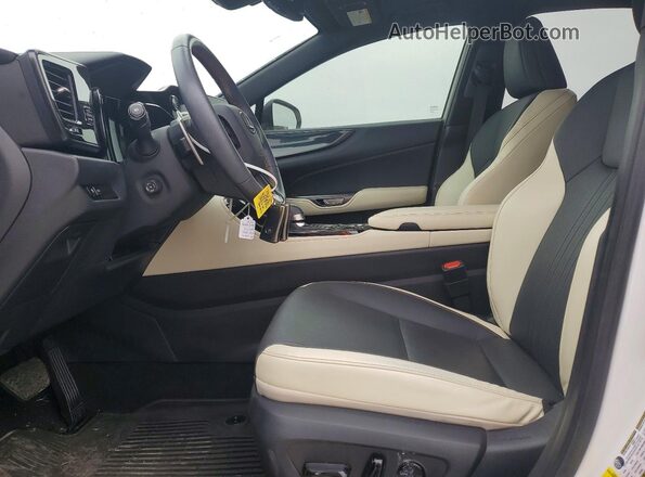 2T2GGCEZXNC003631 2022 LEXUS NX White Vista interior delantera