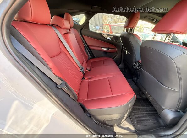 2T2GKCEZ2TC057694 2026 LEXUS NX 350H White VIN კოდის სტიკერის ხედი