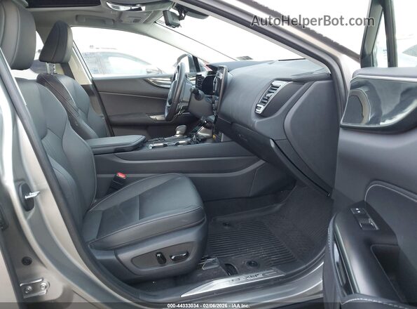 2T2GKCEZ3RC024051 2024 LEXUS NX 350H Бежевый Вид салона спереди