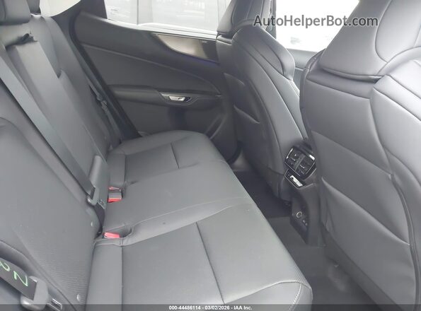 2T2KKCEZ2TC060704 2026 LEXUS NX 350H White Widok naklejki z numerem VIN
