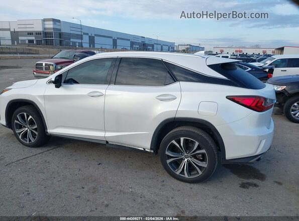 2T2ZZMCA3JC094497 2018 LEXUS RX 350 Белый Вид задней части салона