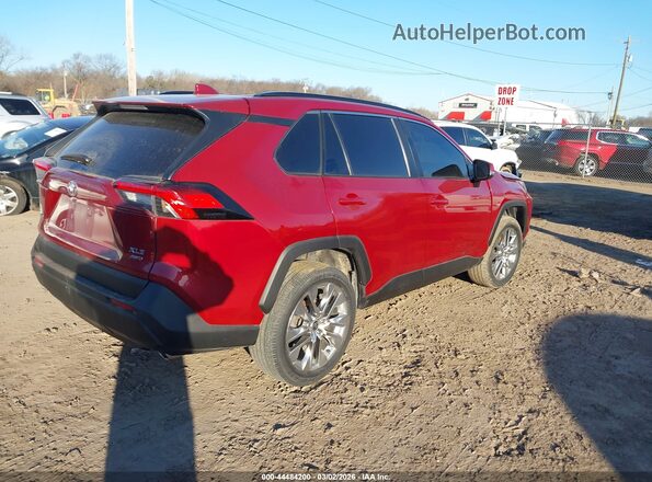 2T3A1RFV4MW241778 2021 TOYOTA LE Красный Задняя правая четверть