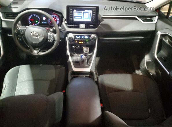 2T3B1RFV4KC052650 2019 TOYOTA LE Красный Вид панели приборов