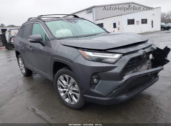 2T3C1RFV4RC302001 2024 TOYOTA LE Серый Передняя правая четверть