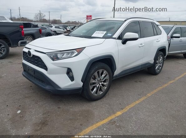 2T3C1RFVXLW073331 2020 TOYOTA LE Белый Передняя левая четверть