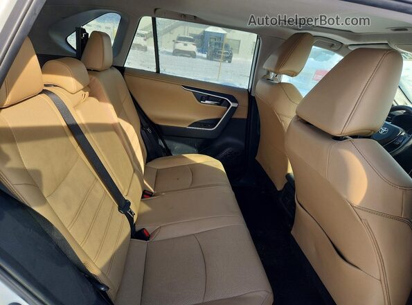 2T3DWRFV1LW094199 2020 TOYOTA LIMITED Белый Вид задних сидений