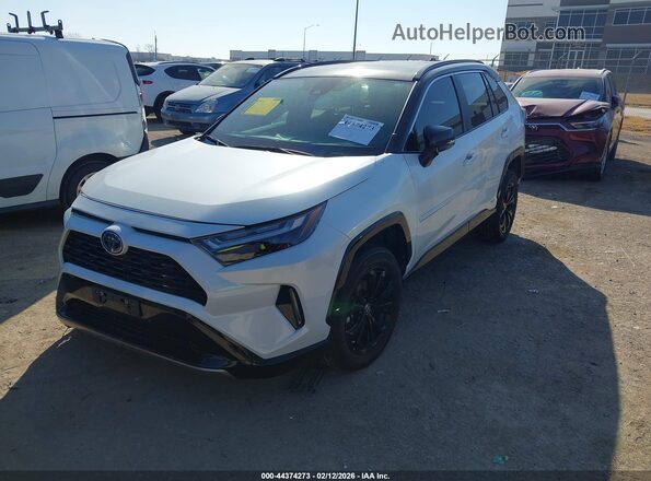 2T3E6RFV3PW041661 2023 TOYOTA RAV4 HYBRID White Vista tres cuartos delantera izquierda