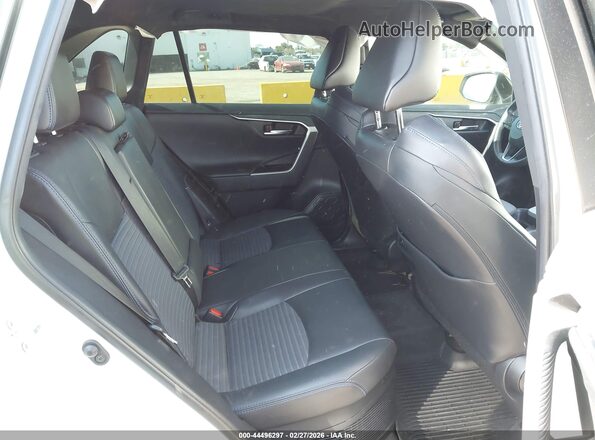 2T3E6RFV7MW004494 2021 TOYOTA RAV4 HYBRID Белый Вид наклейки с VIN-кодом