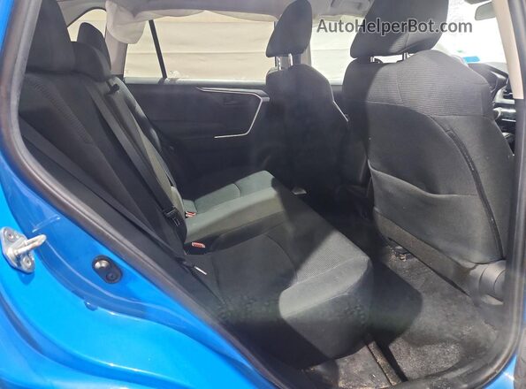 2T3F1RFVXKW048196 2019 TOYOTA LE Blue Widok tylnych siedzeń