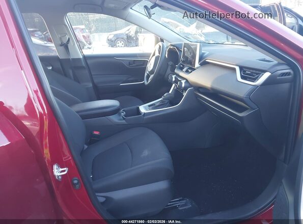 2T3G1RFV4SW583867 2025 TOYOTA LE Красный Вид салона спереди