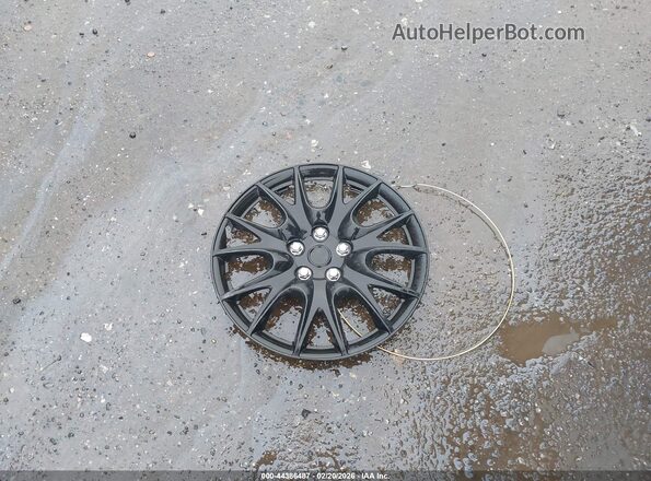 2T3G1RFV6RC486021 2024 TOYOTA LE Серый Вид щитка приборов