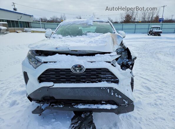 2T3G1RFV8KC007832 2019 TOYOTA LE Белый Вид спереди