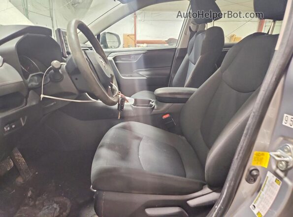 2T3H1RFV3KC020749 2019 TOYOTA LE White წინა სალონის ხედი
