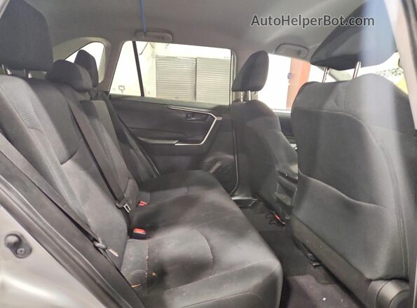 2T3H1RFV3KC020749 2019 TOYOTA LE White უკანა სალონის ხედი