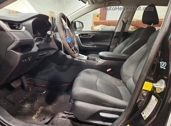 2T3H1RFV6KW004365 2019 TOYOTA LE Black Widok wnętrza z przodu