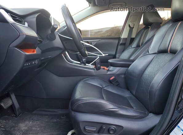 2T3J1RFV7KW059831 2019 TOYOTA RAV4 Black Front interior view