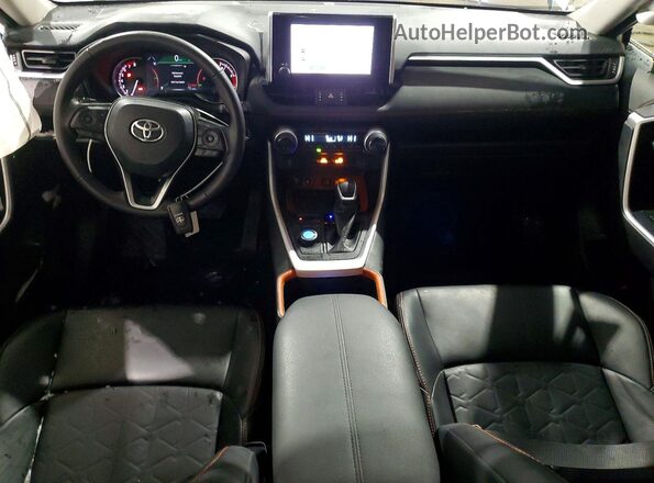2T3J1RFV8RW465515 2024 TOYOTA RAV4 White Widok deski rozdzielczej