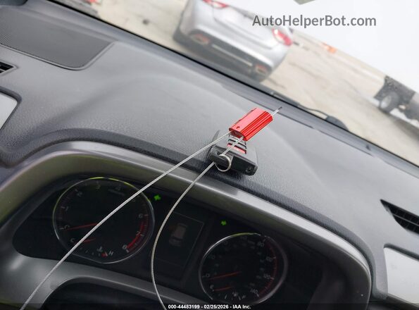 2T3JFREVXGW480632 2016 TOYOTA RAV4 Silver Առջևի վահանակի տեսք