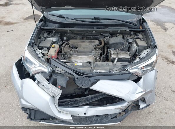 2T3JFREVXGW480632 2016 TOYOTA RAV4 Silver Հետևի տեսք