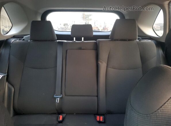 2T3K1RFV4KC012908 2019 TOYOTA LE Silver Vista de los asientos traseros