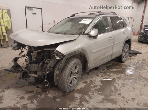 2T3P1RFV4RW471970 2024 TOYOTA LE Серебряный Передняя левая четверть