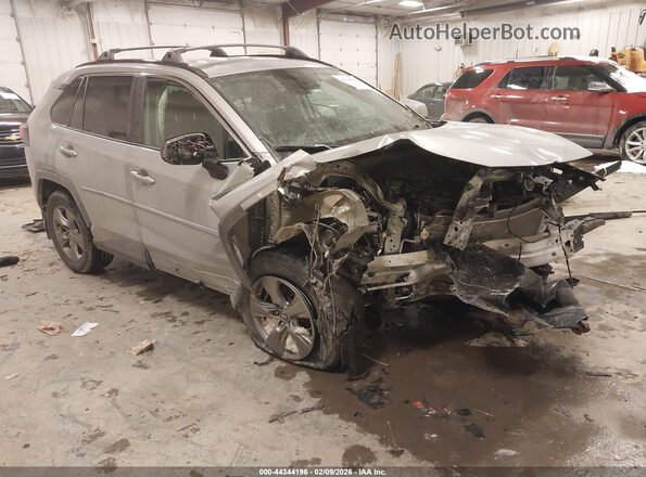 2T3P1RFV4RW471970 2024 TOYOTA LE Серебряный Передняя правая четверть