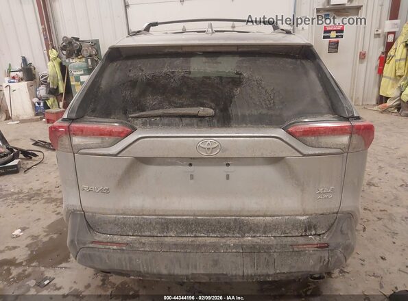 2T3P1RFV4RW471970 2024 TOYOTA LE Серебряный 