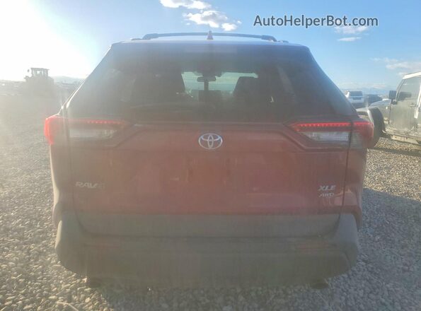 2T3P1RFV7KC043706 2019 TOYOTA LE Red Widok z tyłu