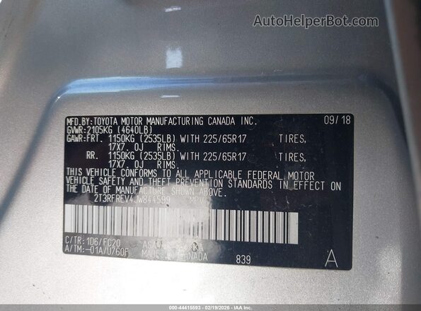 2T3RFREV4JW844599 2018 TOYOTA LE Silver Vista del compartimento del motor