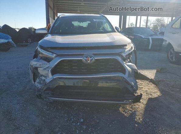 2T3T6RFV6NW036281 2022 TOYOTA RAV4 Серебряный Вид спереди