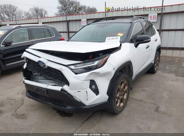 2T3UWRFV3RW215209 2024 TOYOTA RAV4 HYBRID White Przód lewy