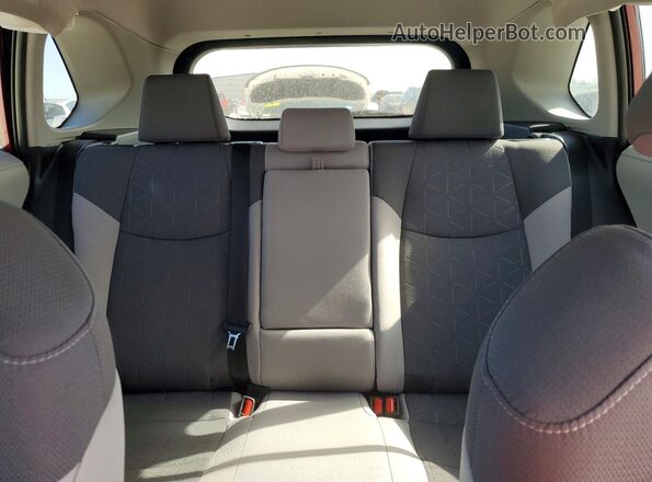 2T3W1RFV5SW418390 2025 TOYOTA RAV4 Red Vista de los asientos traseros