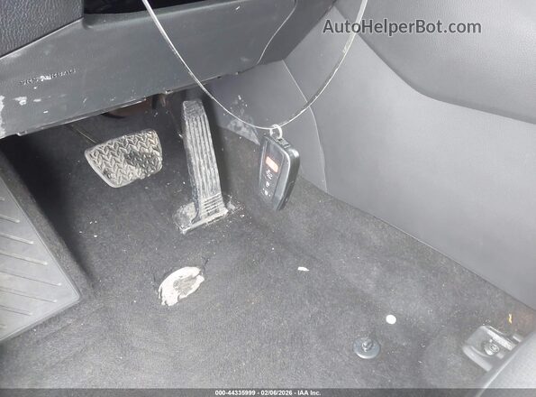 2T3W1RFV9RC290957 2024 TOYOTA LE Серый Вид панели приборов