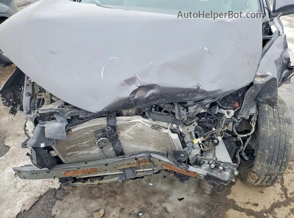 2T3WFREV4JW496922 2018 TOYOTA RAV4 Серый Вид задней части салона