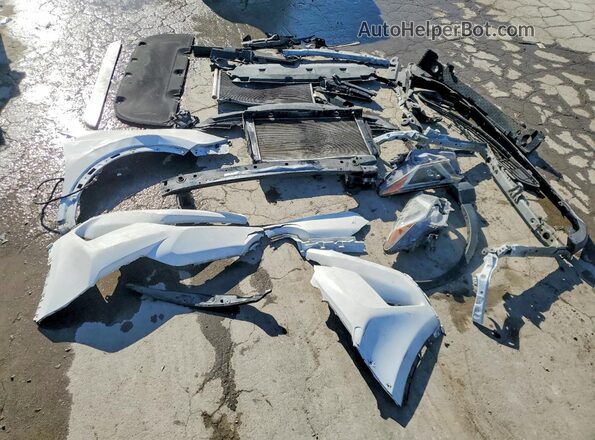 2T3WFREV5JW521519 2018 TOYOTA RAV4 Белый Вид наклейки с VIN-кодом