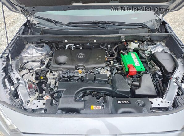 2T3F1RFV0RC460994 2024 TOYOTA LE Silver Շարժիչի բաժամունքի տեսք